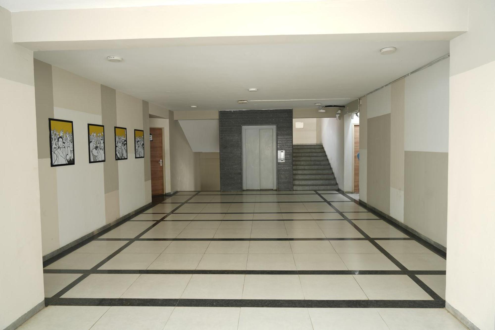 Bubble Hotel Electronic City Kammasandra Екстер'єр фото