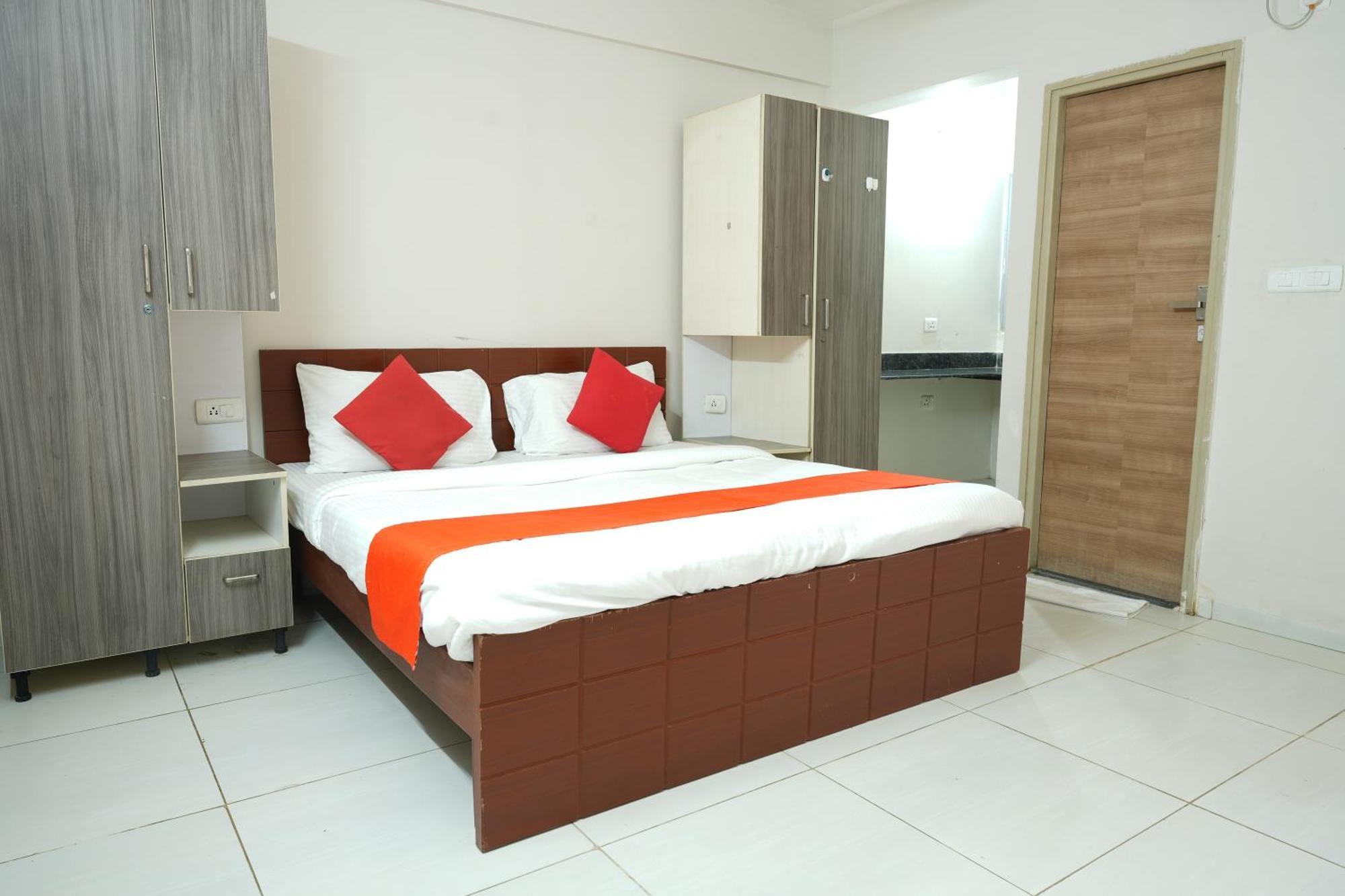 Bubble Hotel Electronic City Kammasandra Екстер'єр фото