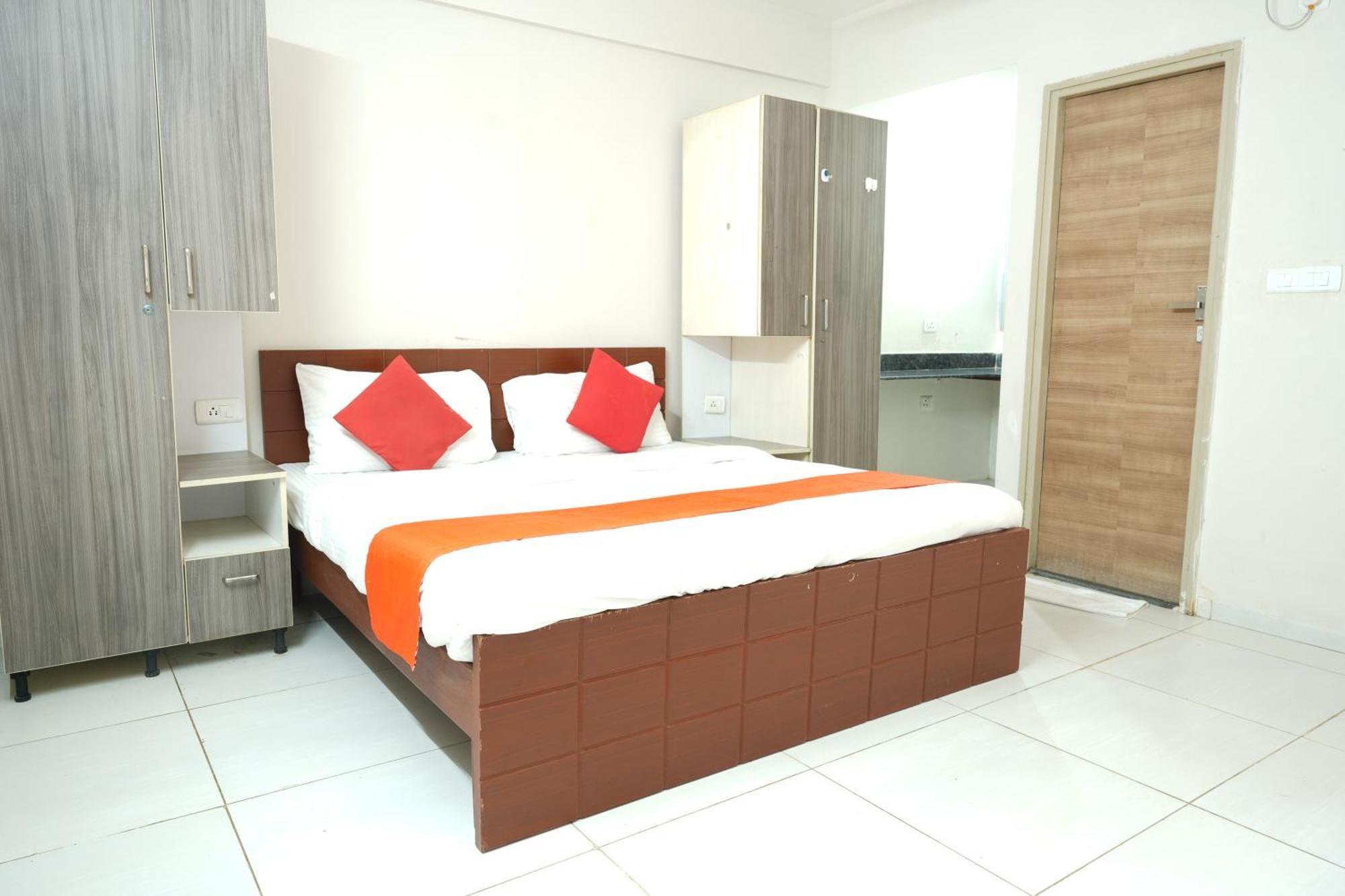 Bubble Hotel Electronic City Kammasandra Екстер'єр фото